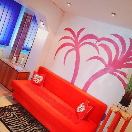 Apartment Boulevard Cetate อัลบายูเลีย ภายนอก รูปภาพ